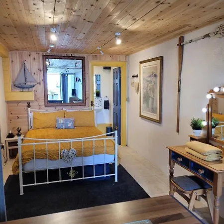 Apartment The Old Boat House Carlingford